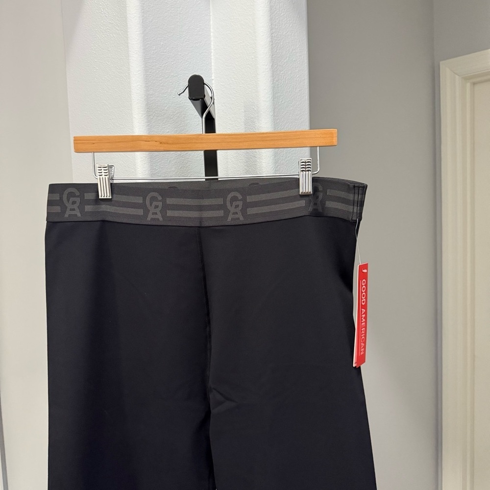 Good American Performance Black Women's Leggings The Icon Size 6 / 3XL - Picture 3 of 12